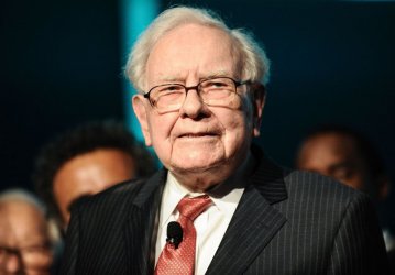 7. Warren Buffet
