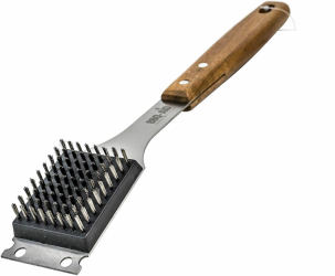 Grill Accessories: Grill Brush and Scraper