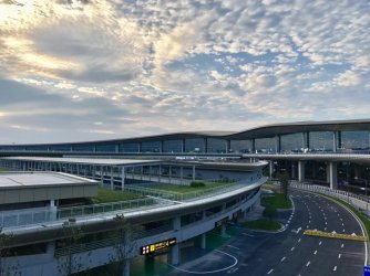 6. Chongqing Jiangbei International Airport (Chongqing, China)